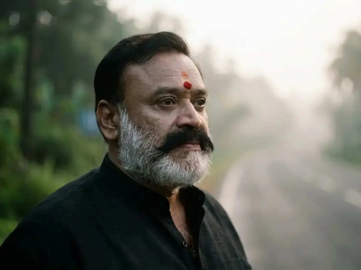 Malayalam actor Santhosh Nair dies in a road accident, condolences pour in Malayalam actor Santhosh Nair dies in a road accident, condolences pour in