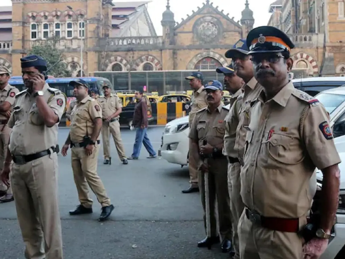 Over 87,000 bogus birth records flagged, Mumbai Police orders SIT inquiry Over 87,000 bogus birth records flagged, Mumbai Police orders SIT inquiry