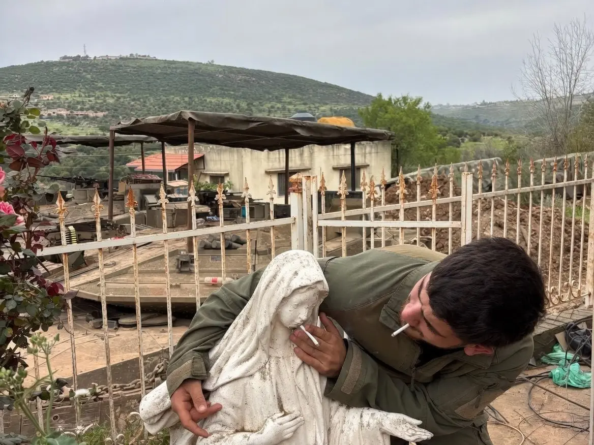 IDF soldier sparks outrage after viral Virgin Mary statue photo in Lebanon