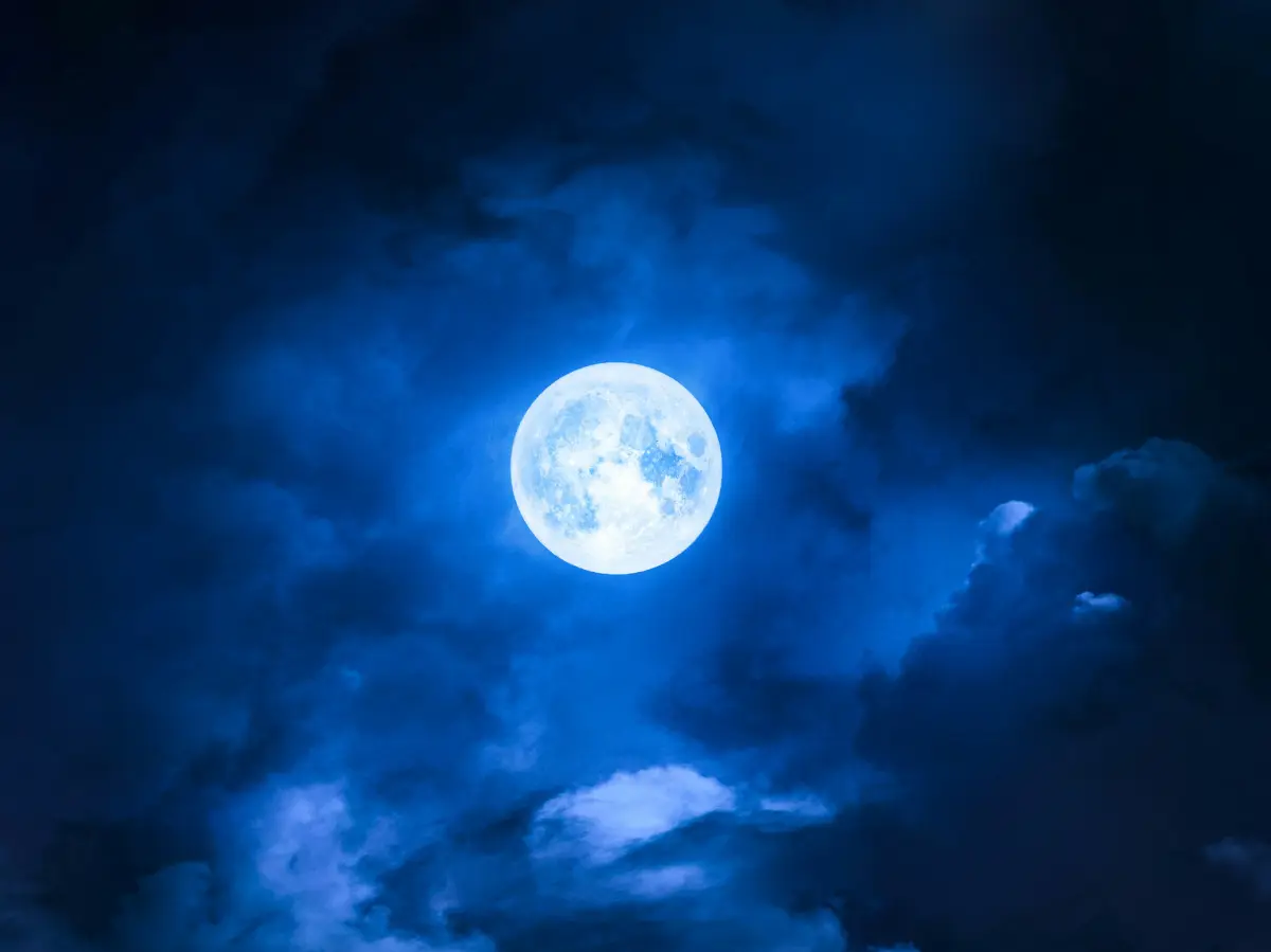 7 things you should never do before bedtime 7 things you should never do before bedtime