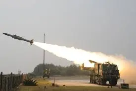 What is the hypersonic Oreshnik ballistic missile?