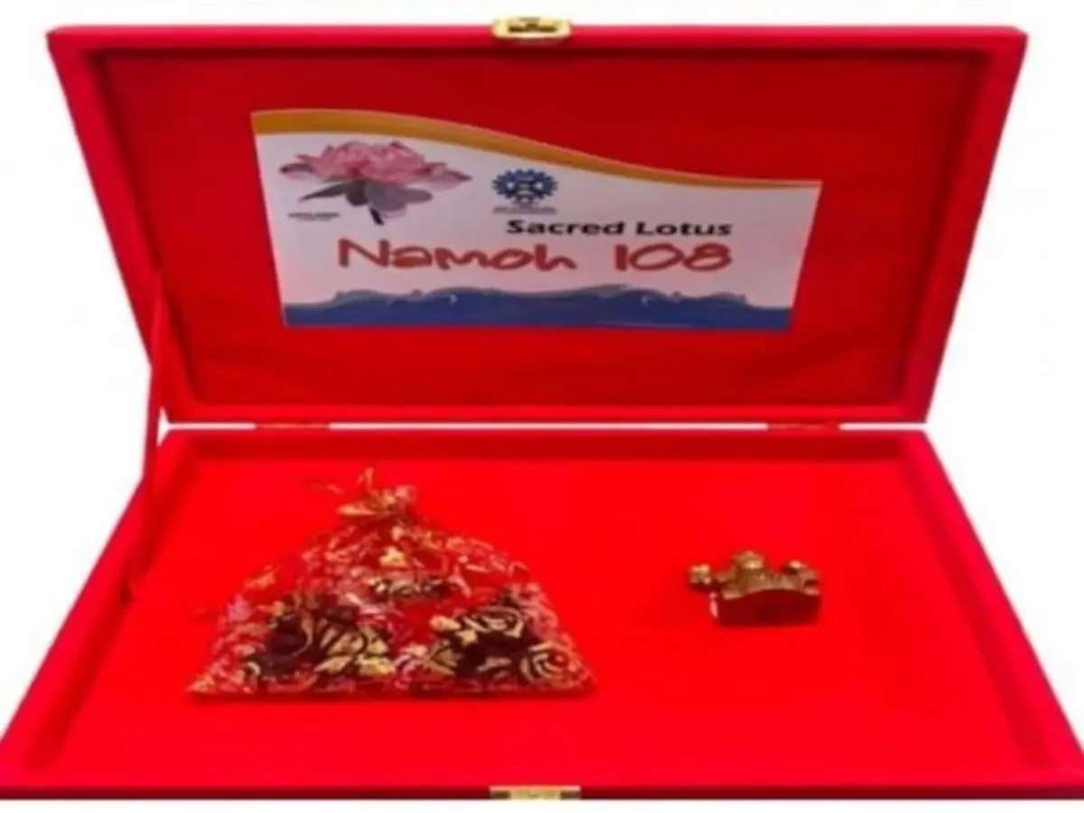 Namoh 108 Lotus