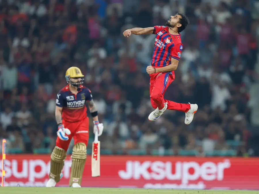 IPL 2026 | 'Prince trumps King': Kohli gets clean bowled on ball of tournament - WATCH