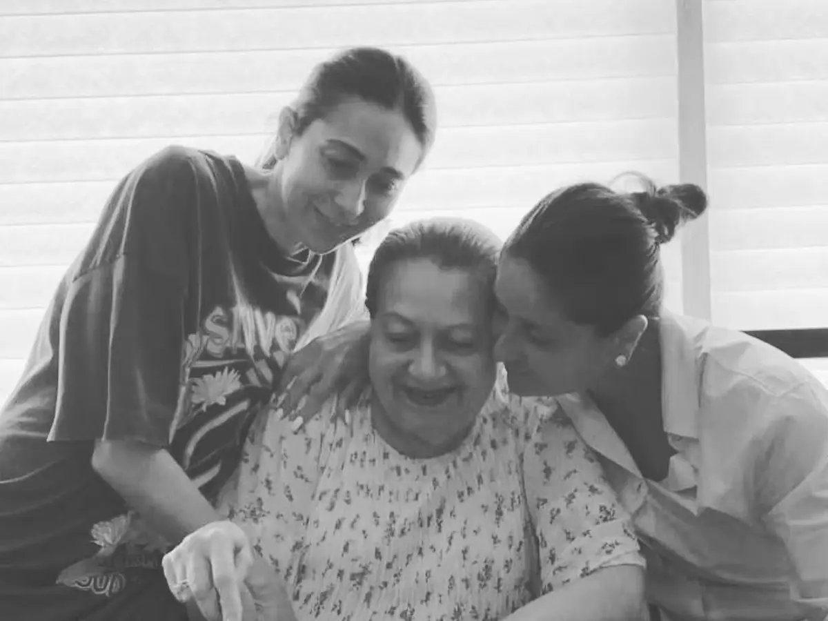 Kareena Kapoor and Karisma Kapoor with Babita Kapoor
