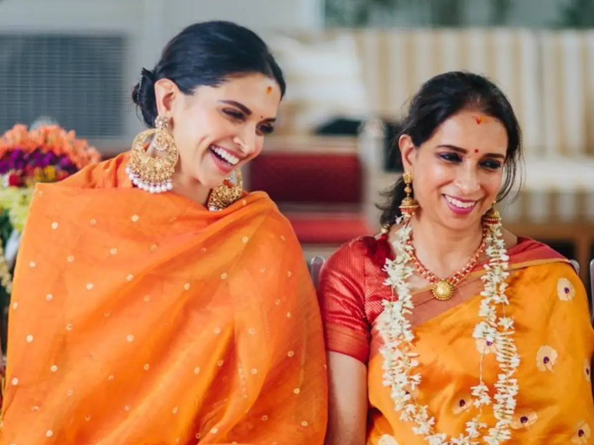 Deepika Padukone with Ujjala Padukone