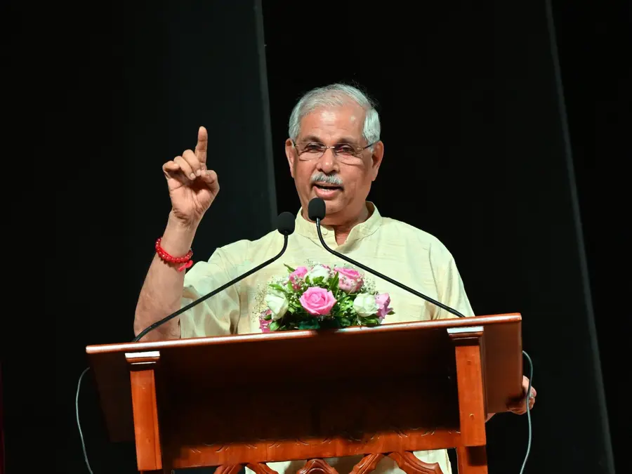 Tamil Nadu political crisis: Who is Tamil Nadu governor Rajendra Arlekar?