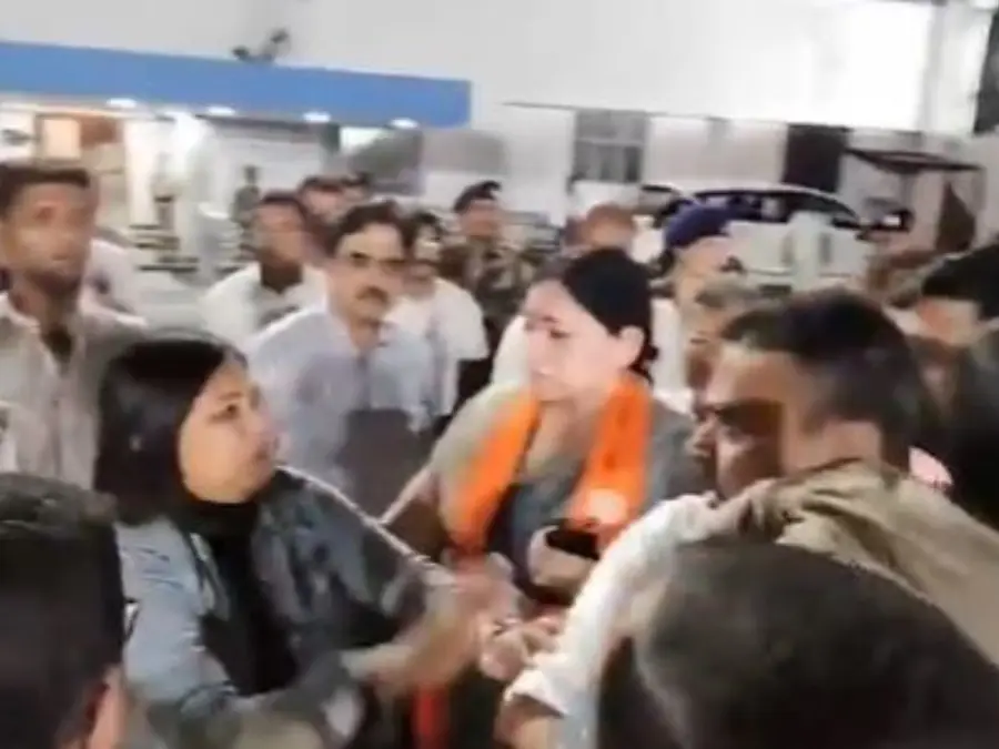 'Will take his full responsibility': Old video of Adhikari resurfaces with Pahalgam victim's son in arms, goes viral