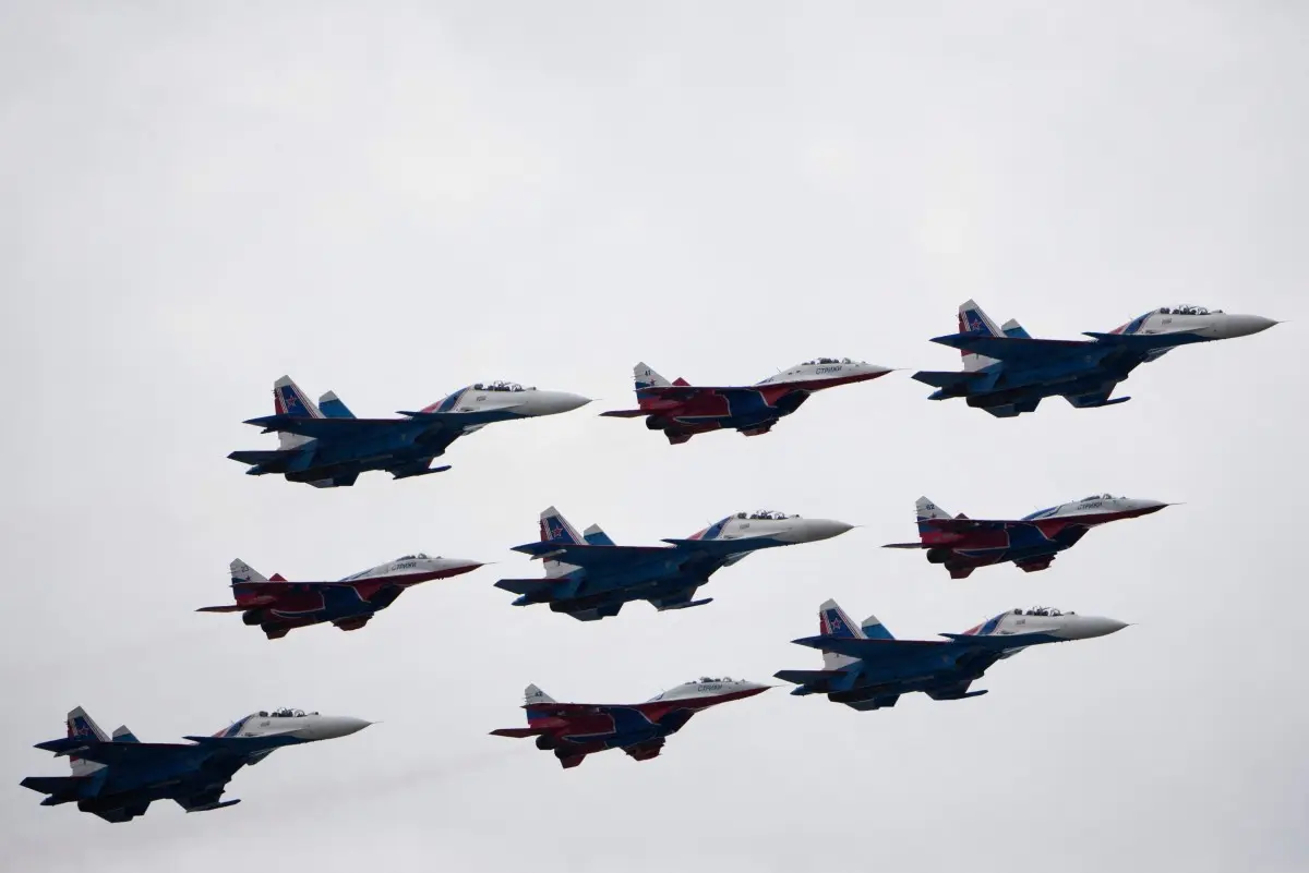 No large-scale display of military hardware
