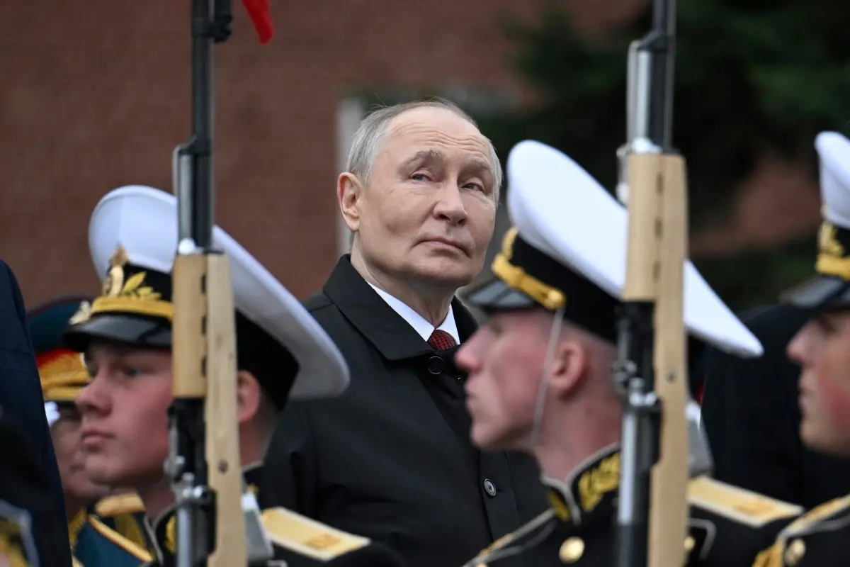 Kremlin pours cold water on Trump’s Ukraine optimism says peace ‘a very long way off’