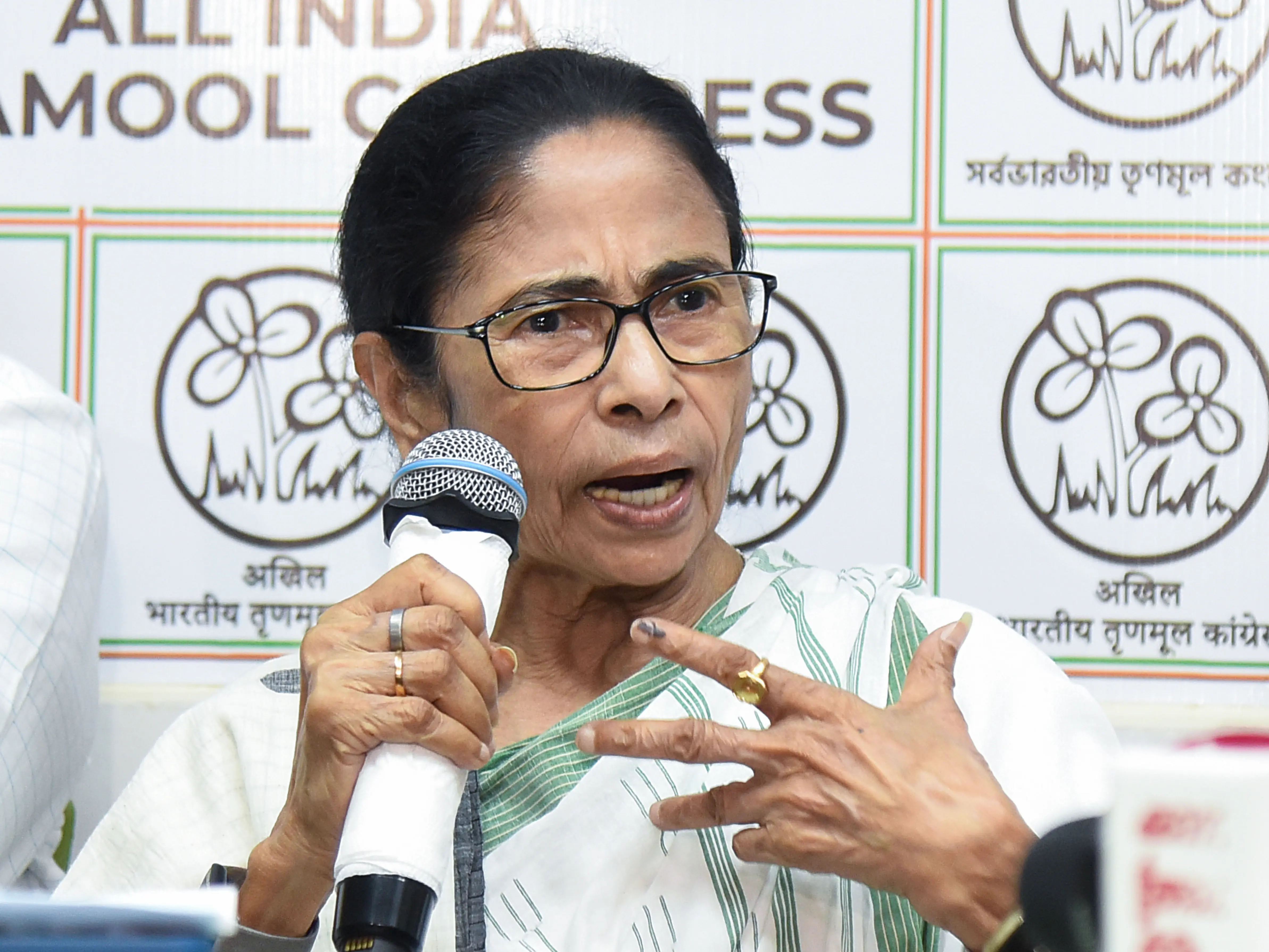 TMC suspends 3 spokespersons for 6 years over anti-party remarks