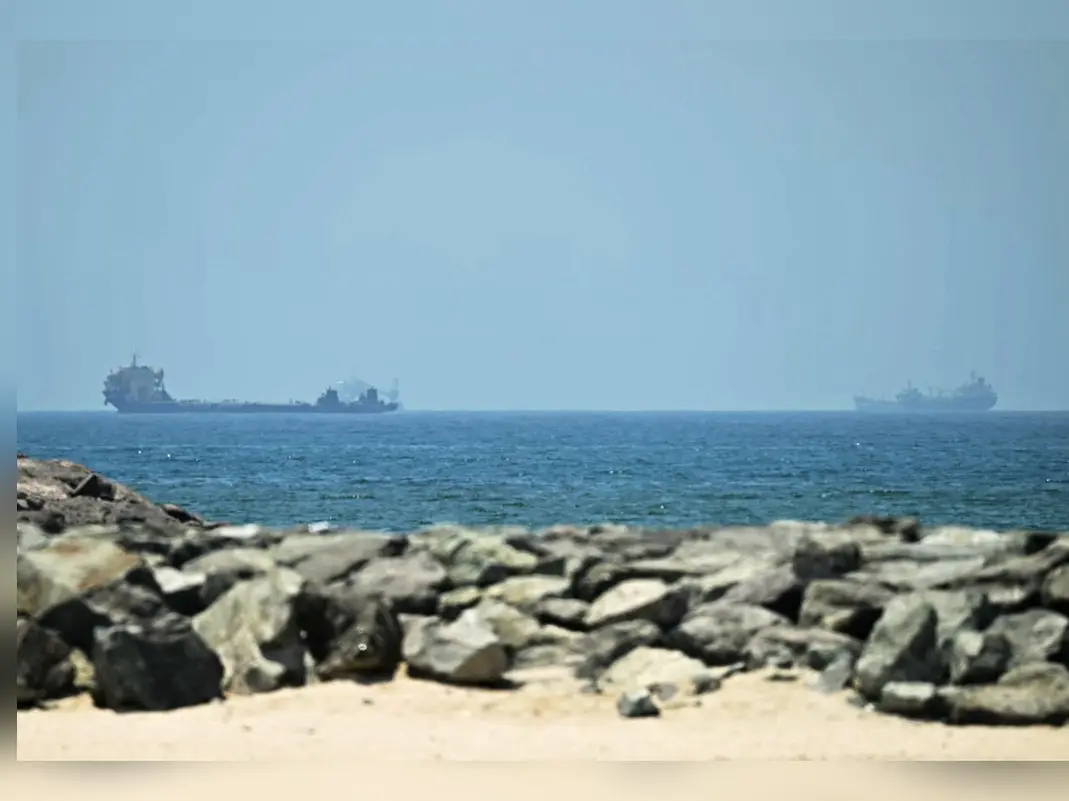 Iran launches fresh drone attacks across Gulf after threatening US