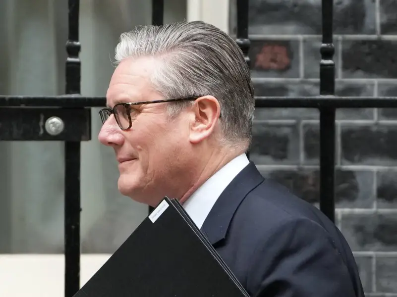 Keir Starmer faces growing calls to quit as Prime Minister amid political turmoil Keir Starmer faces growing calls to quit as Prime Minister amid political turmoil