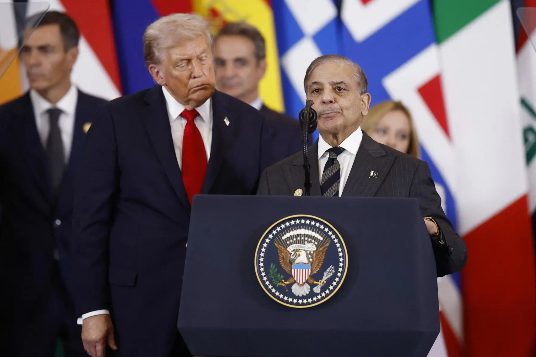 Pakistan two-timed Trump? Report REVEALS Islamabad quietly sheltered Iranian military aircraft while playing mediator in Iran war