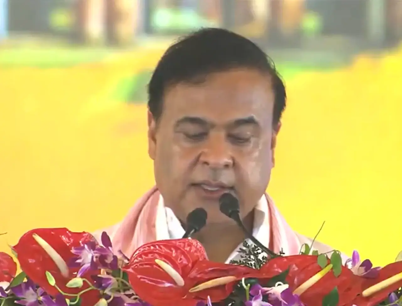 Himanta Biswa Sarma takes oath as Assam's CM for 2nd consecutive term