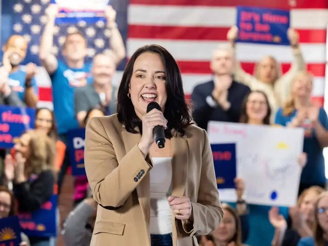 Denise Powell wins Nebraska’s ‘blue dot’ Democratic primary: Why this battleground district is so important ahead of midterm elections Denise Powell wins Nebraska’s ‘blue dot’ Democratic primary: Why this battleground district is so important ahead of midterm elections