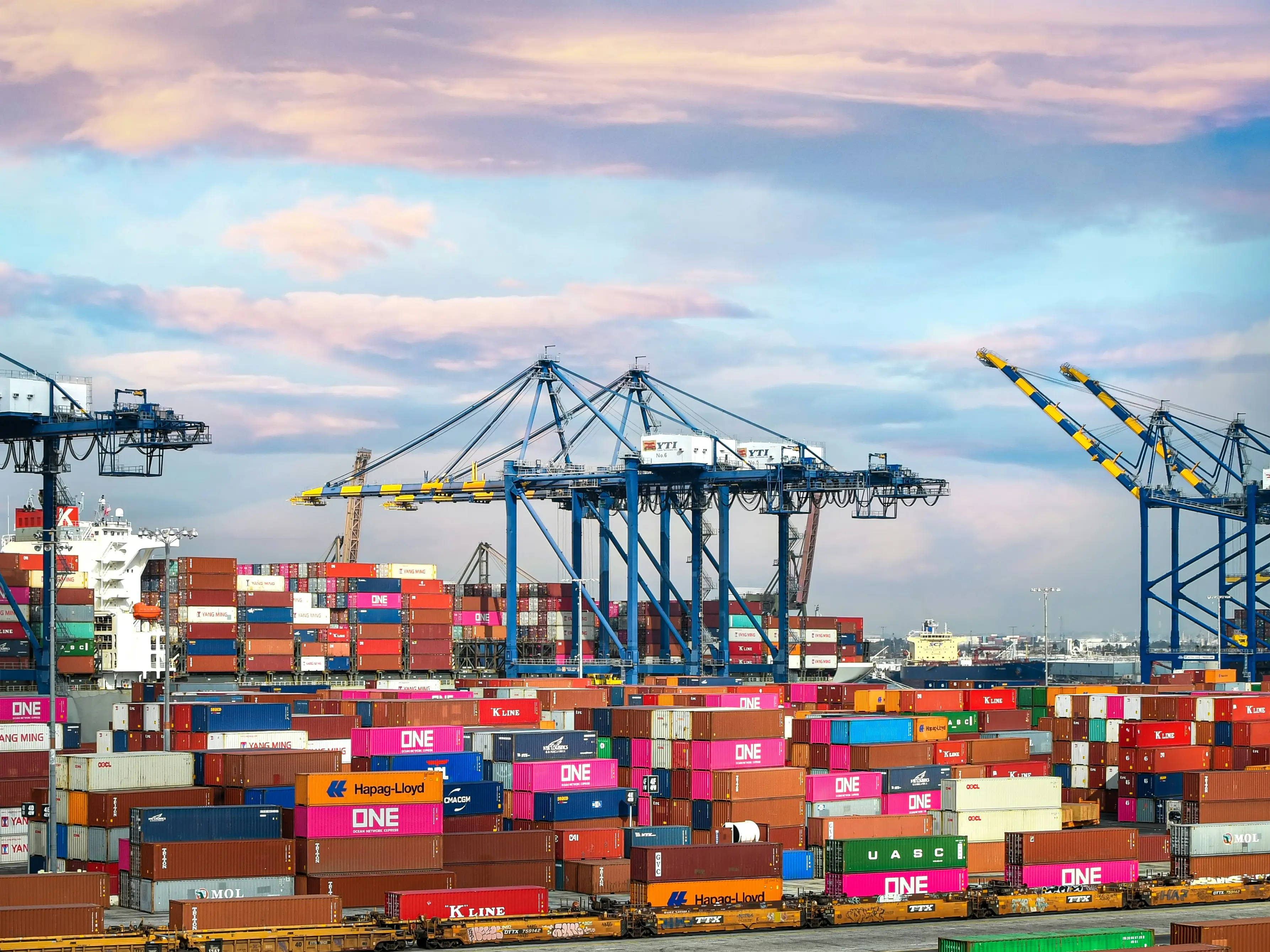 Tamil Nadu, UP, Mizoram and Delhi top India’s logistics performance rankings in LEADS 2025