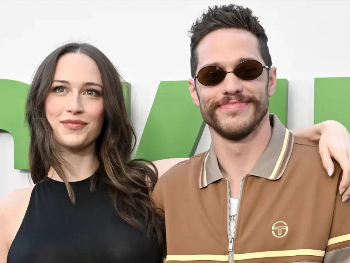 Pete Davidson and Elsie Hewitt split five months after welcoming baby girl Pete Davidson and Elsie Hewitt split five months after welcoming baby girl