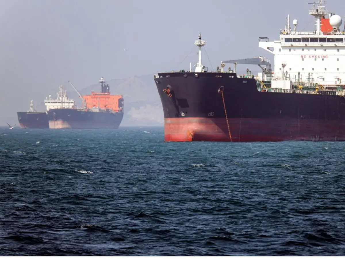 Iraq oil exports through Strait of Hormuz plunge from 93 million to 10 million barrels in April Iraq oil exports through Strait of Hormuz plunge from 93 million to 10 million barrels in April