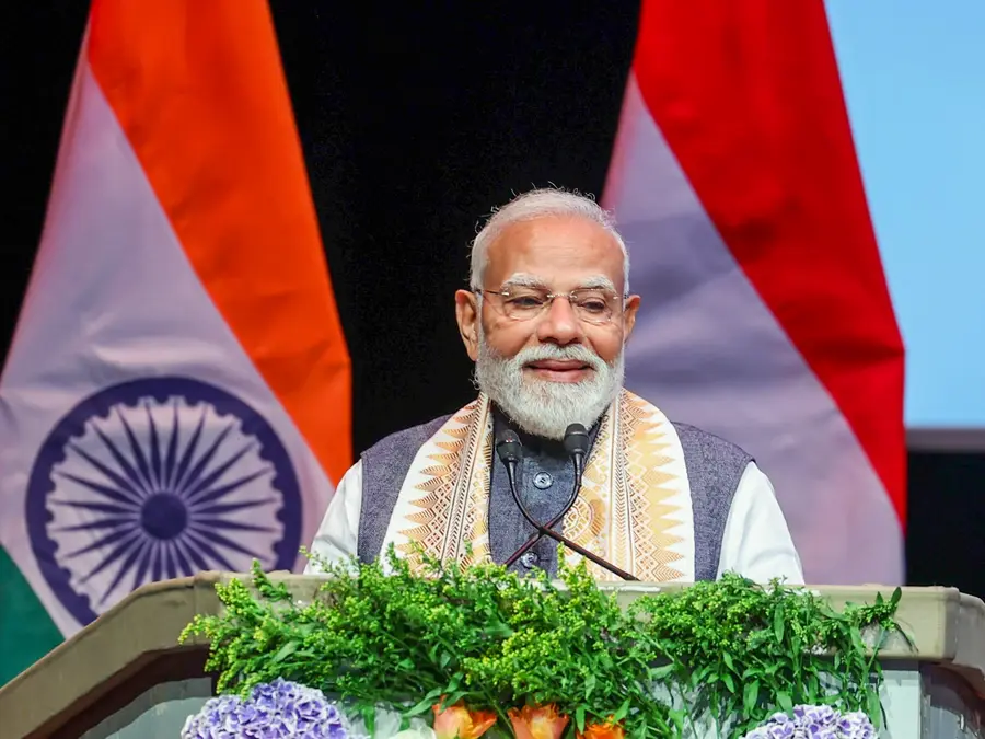 PM Modi extends OCI cards to sixth generation for Surinamese-Hindustani diaspora