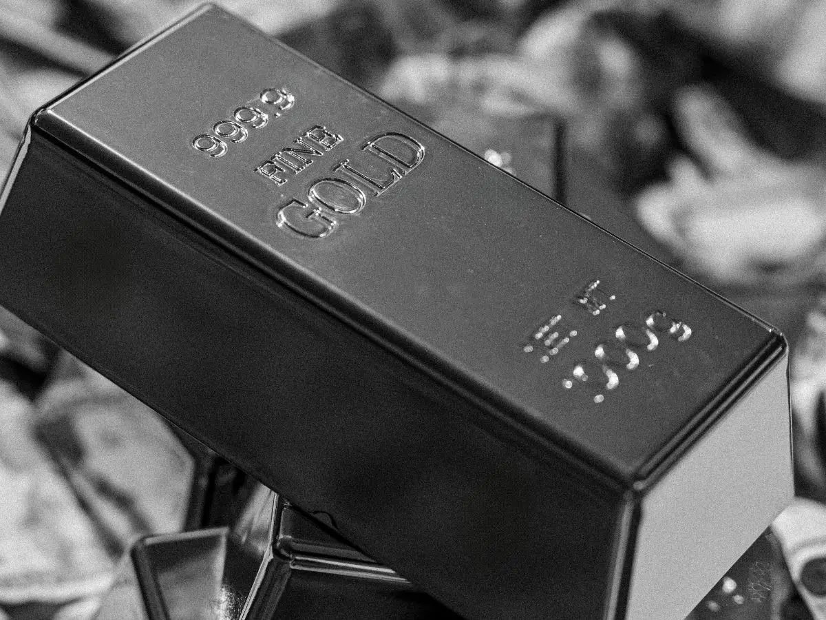 India restricts import of two types of silver bars with immediate effect