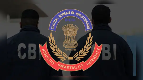 CBI arrests Pune teacher, the ‘second mastermind’ who leaked NEET-UG Biology question paper CBI arrests Pune teacher, the ‘second mastermind’ who leaked NEET-UG Biology question paper