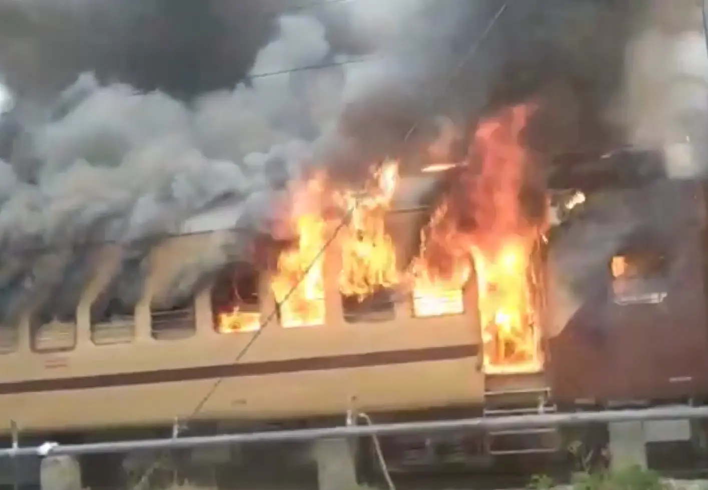 Day after fire in Rajdhani Express, blaze erupts in Patna Fast Passenger Train at Bihar's Sasaram railway station