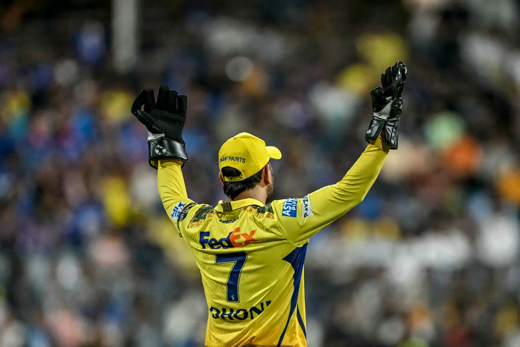 'Doubt he'd want to take such a risk': Ex-India captain on Dhoni’s CSK vs SRH availability