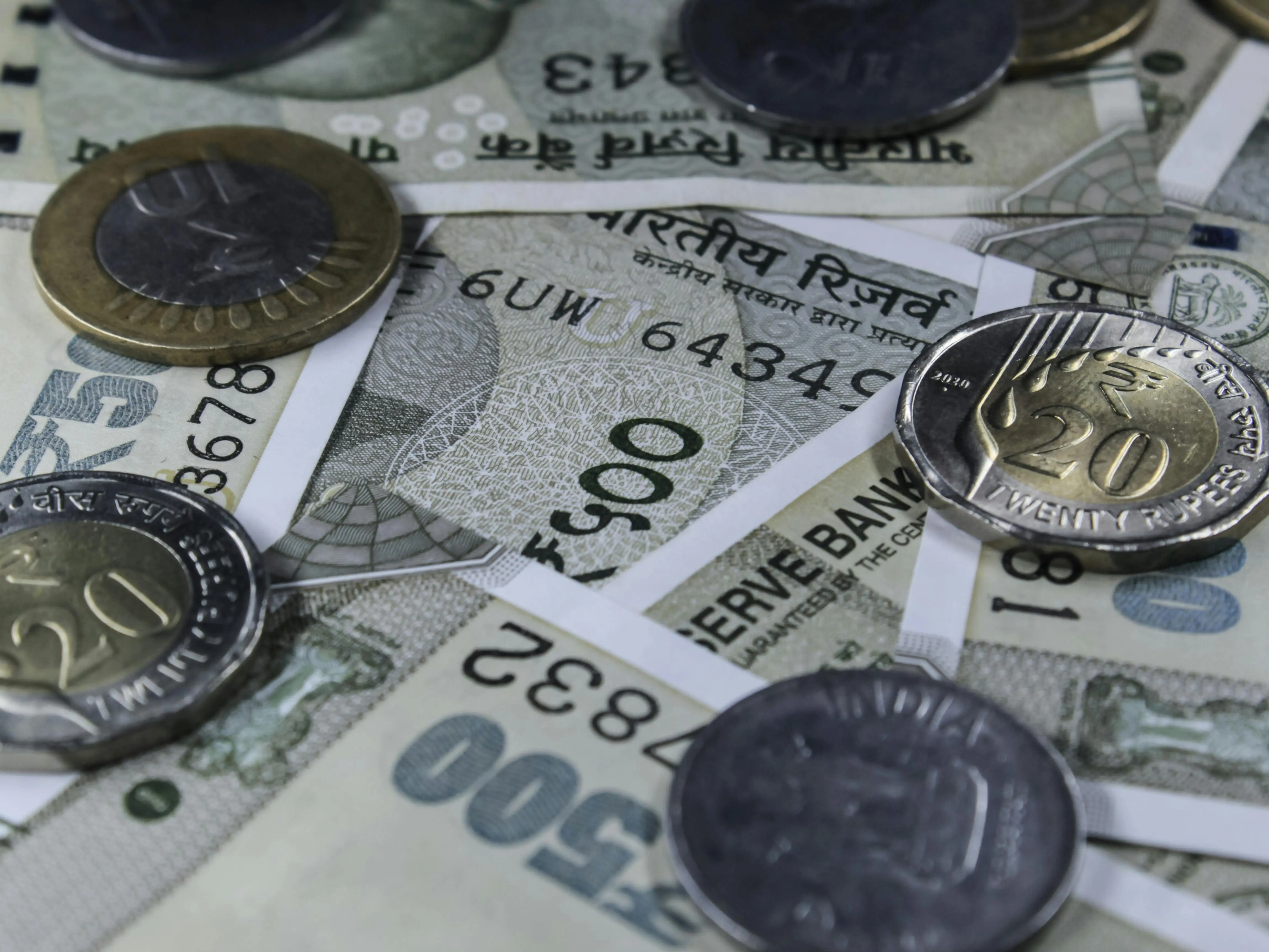 Indian rupee hits fresh record low, settles at 96.35 against US dollar Indian rupee hits fresh record low, settles at 96.35 against US dollar