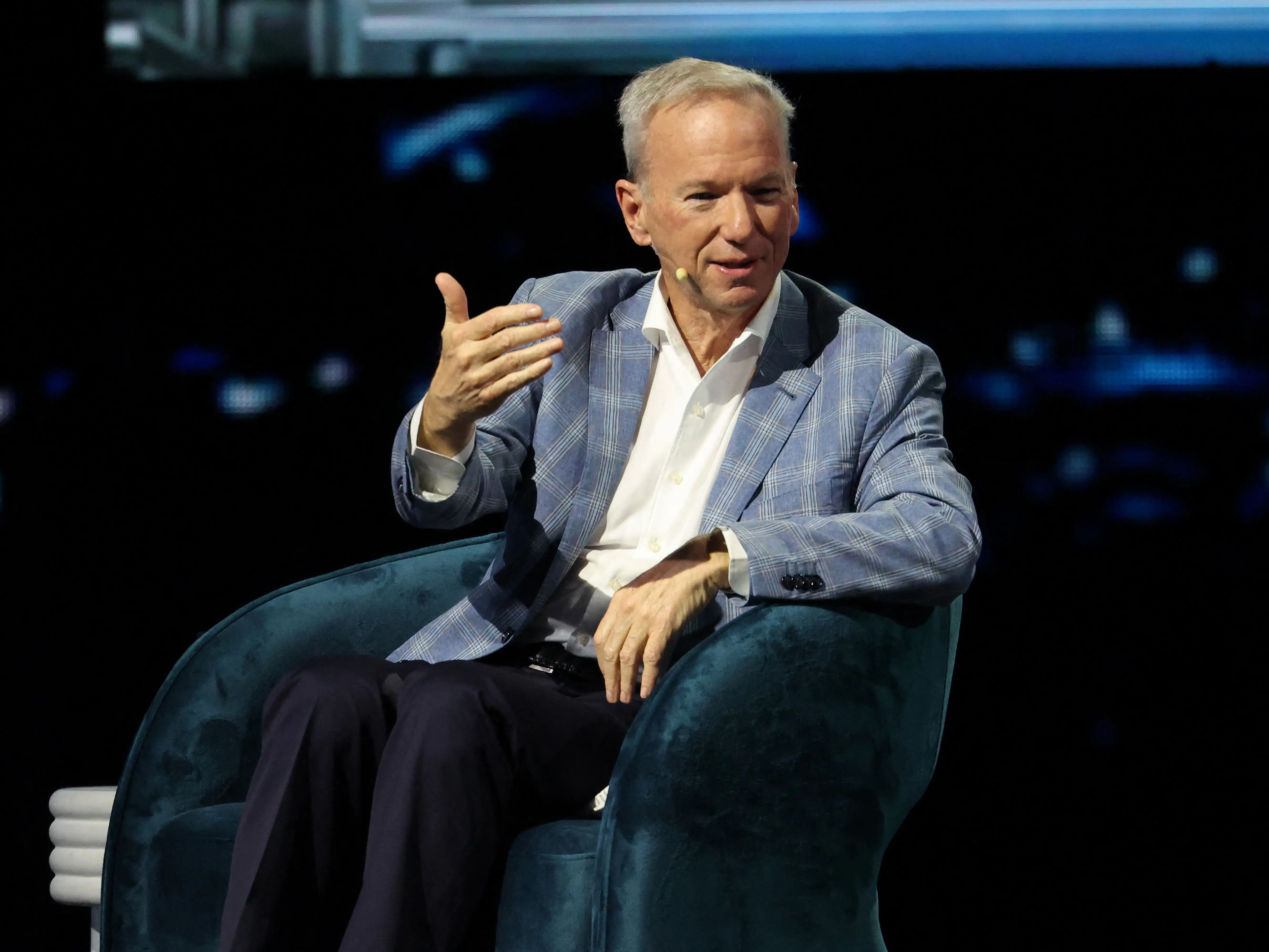 Students boo former Google CEO for talking about AI, second incident in a week - 'There is a fear...' Students boo former Google CEO for talking about AI, second incident in a week - 'There is a fear...'