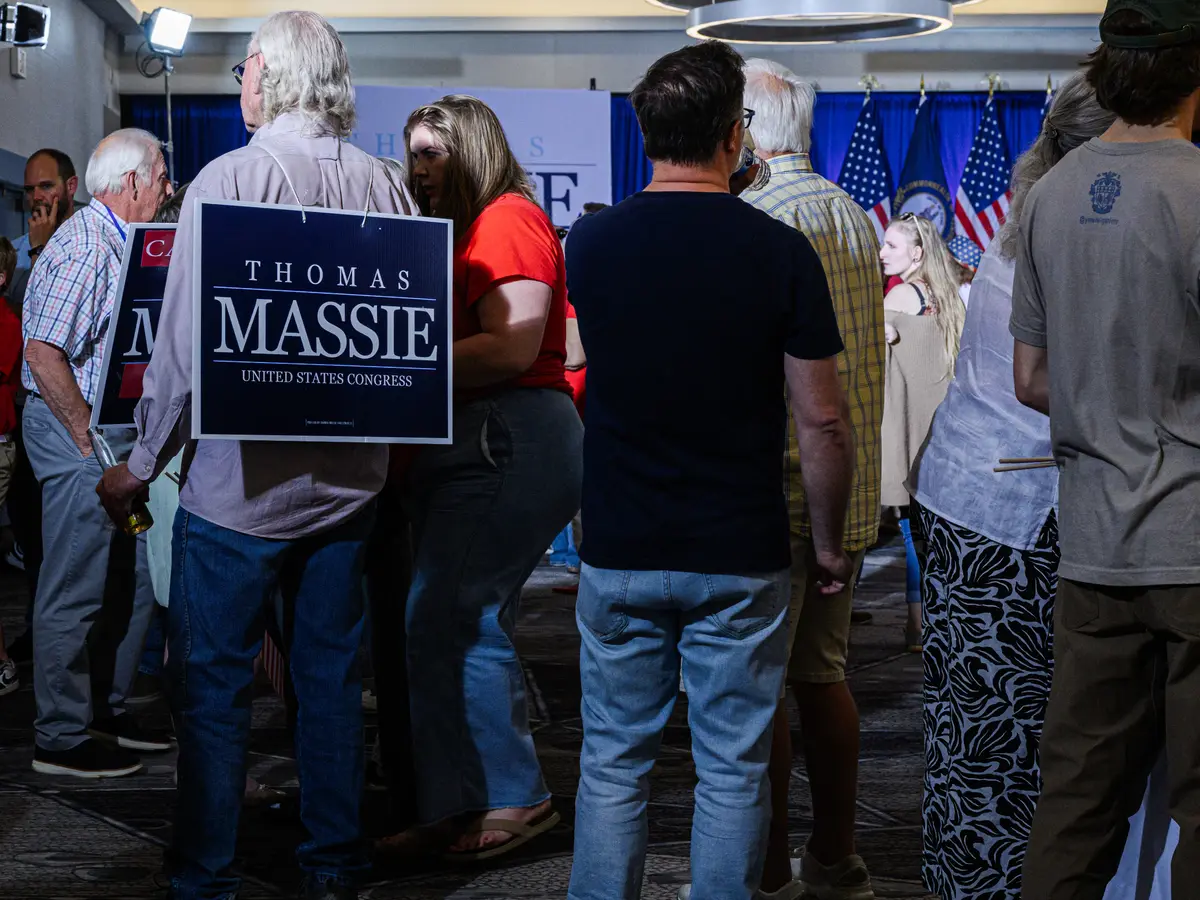 Vorwahlen: Thomas Massie verliert die republikanische Vorwahl in Kentucky ...