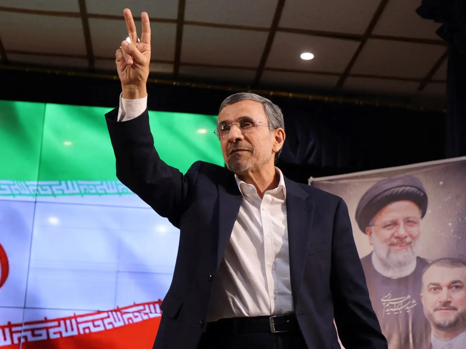 Did the US and Israel plan to install Mahmoud Ahmadinejad in Iran after Khamenei’s death? Did the US and Israel plan to install Mahmoud Ahmadinejad in Iran after Khamenei’s death?