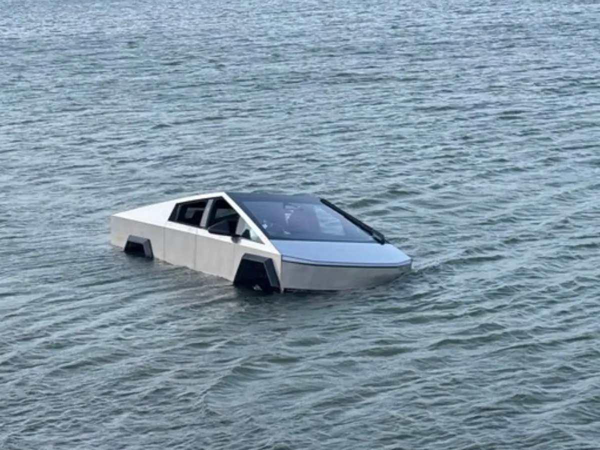 Man whose Cybertruck got stuck in a lake says it worked fine even in the Atlantic Ocean Man whose Cybertruck got stuck in a lake says it worked fine even in the Atlantic Ocean
