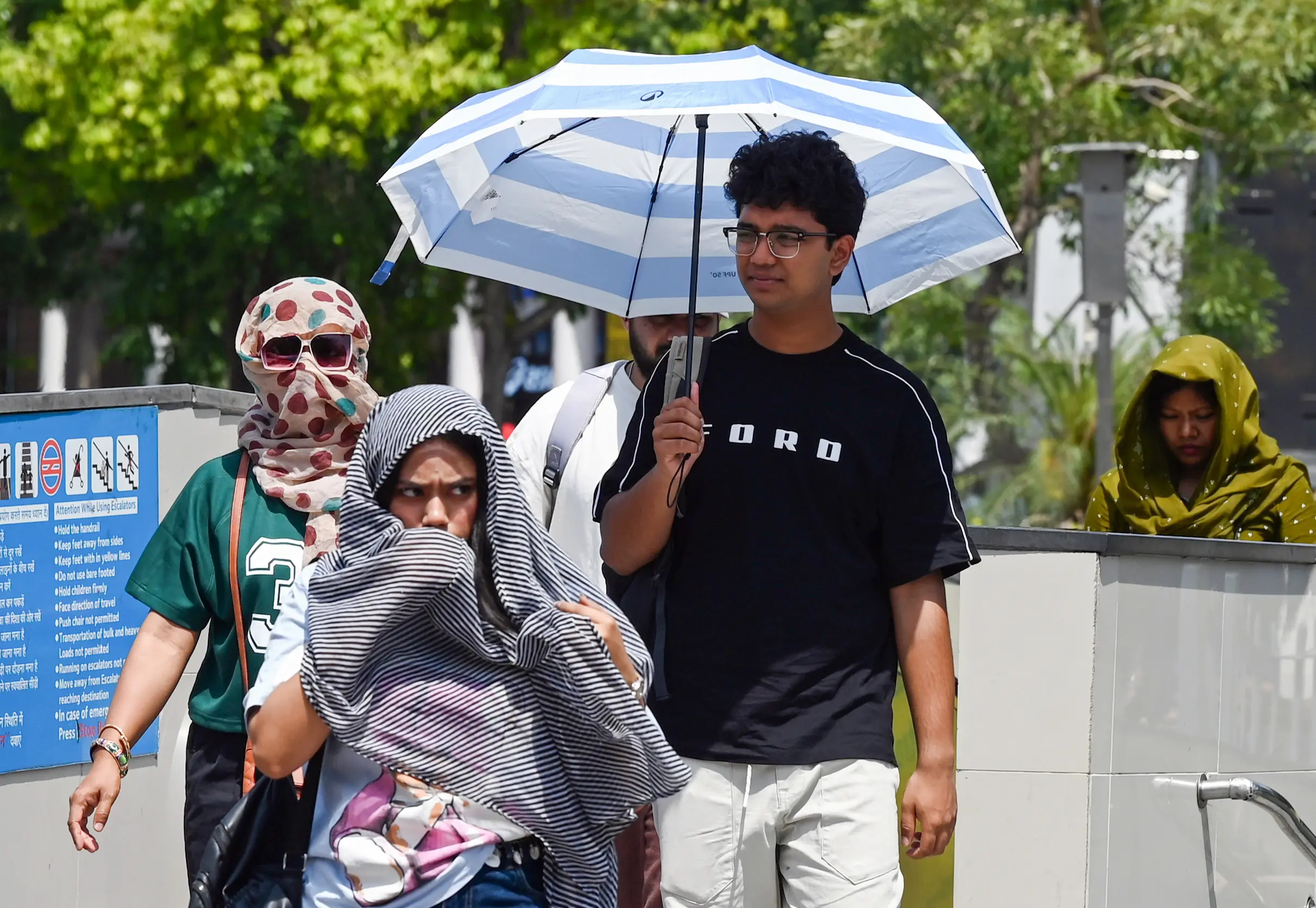 IMD issues 'orange alert' for Delhi as heatwave sweeps North India; temp likely to touch 46°C