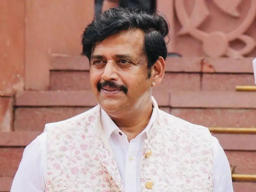 Ravi Kishan addresses his viral 'home from work' comment: I am human, can make errors Ravi Kishan addresses his viral 'home from work' comment: I am human, can make errors