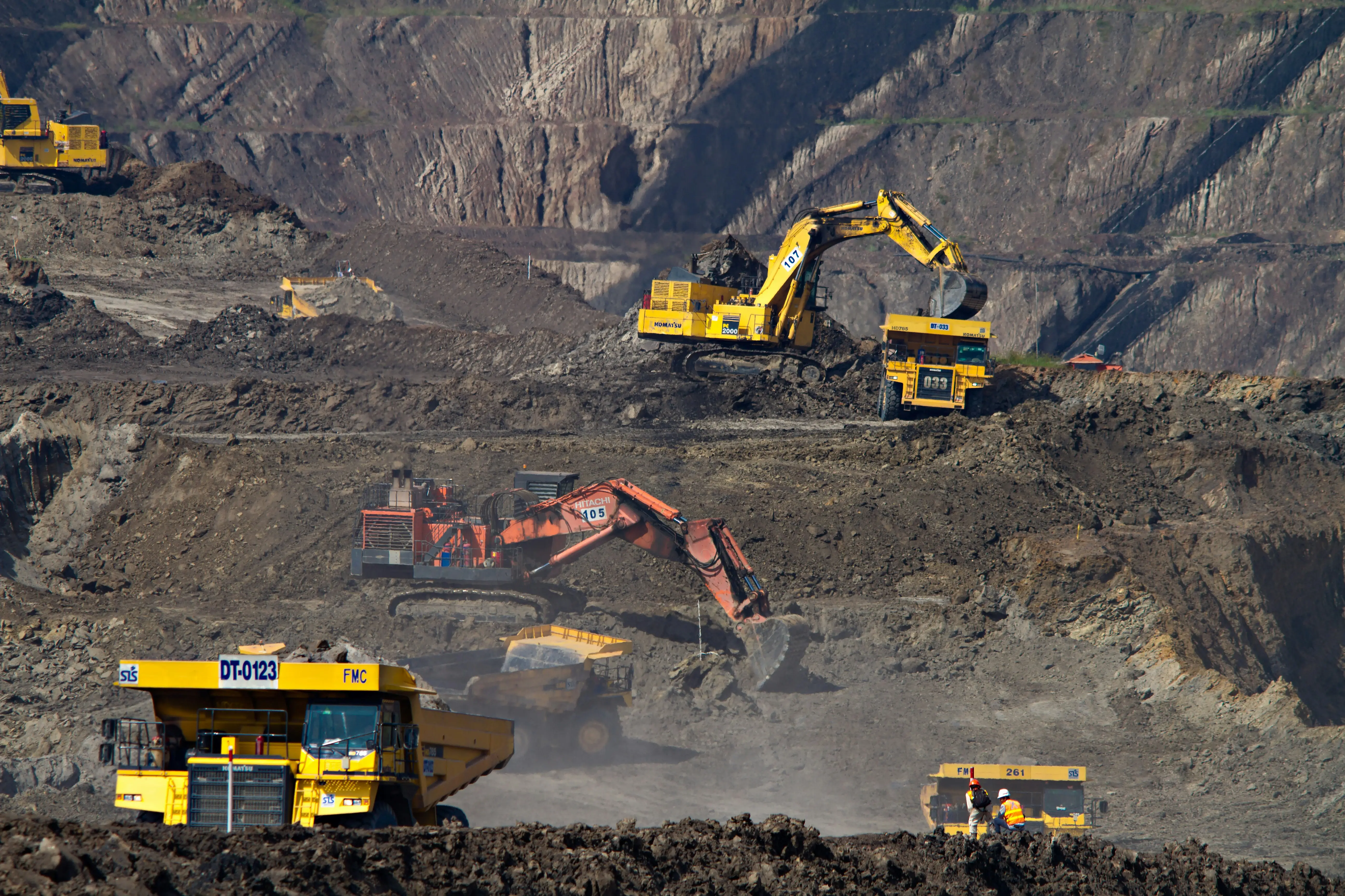Eight dead, dozens trapped underground after deadly coal mine blast in China