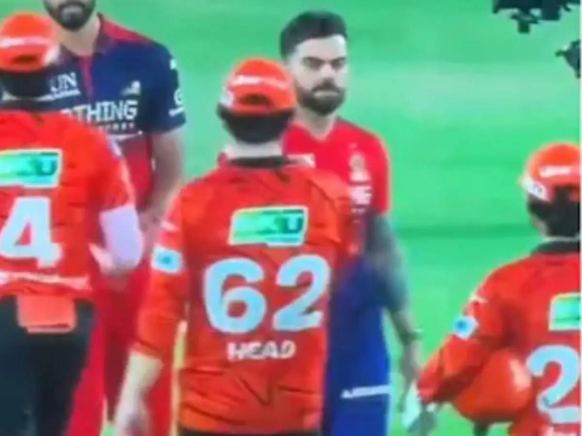 IPL 2026: Virat Kohli snubs handshake with Travis Head, moment goes viral - WATCH