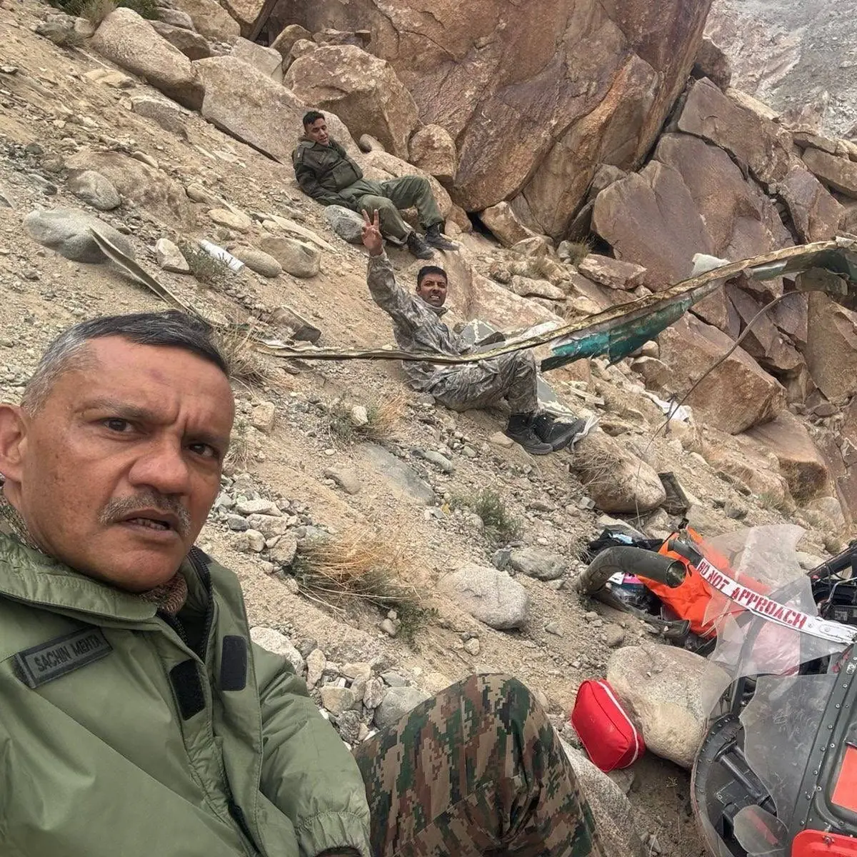 Indian Army officers survive miraculous chopper crash in Leh, Major General’s selfie goes viral