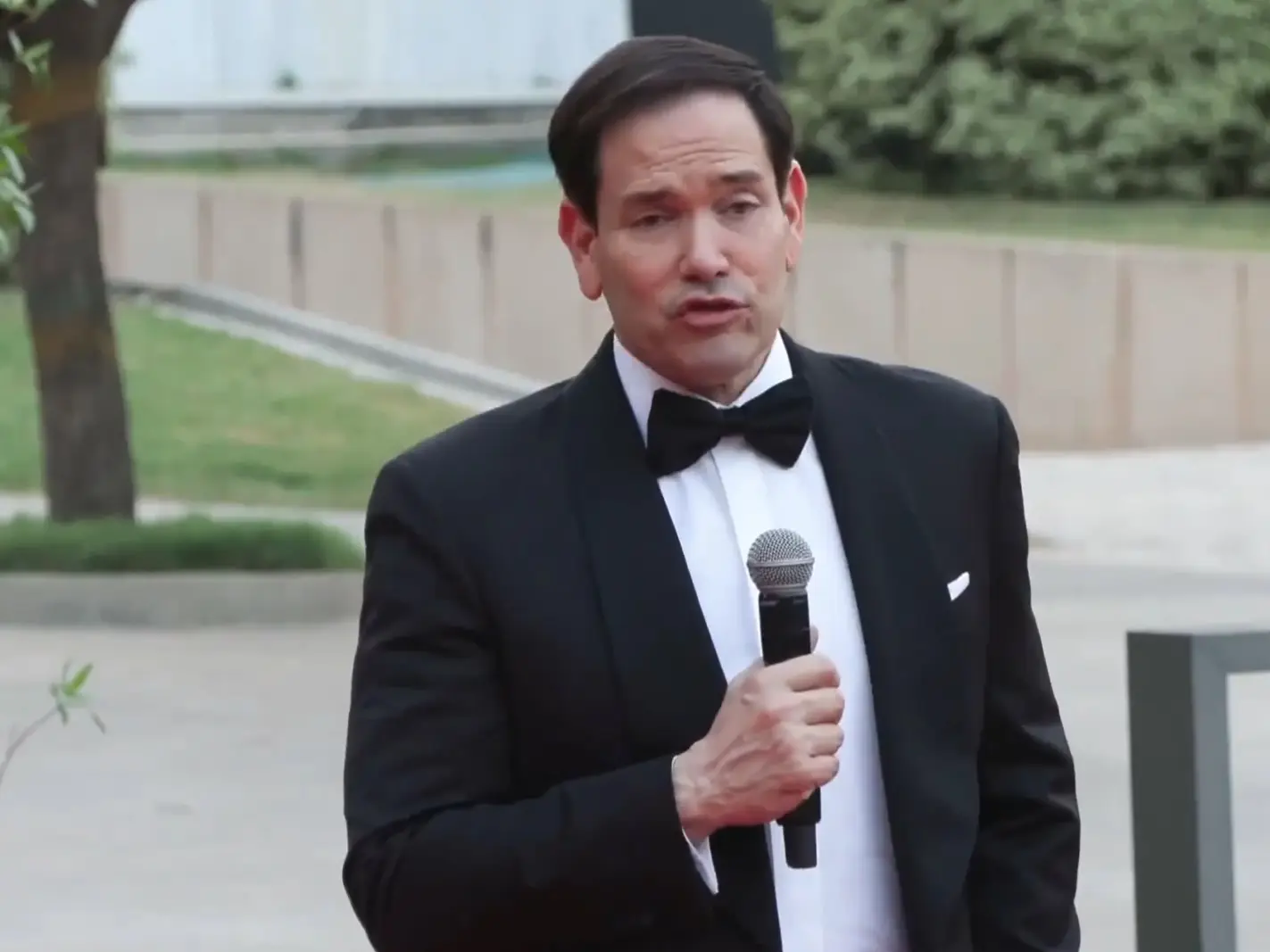 ‘There is chance Iran will accept a deal to end war as soon as today,’ says Marco Rubio ‘There is chance Iran will accept a deal to end war as soon as today,’ says Marco Rubio