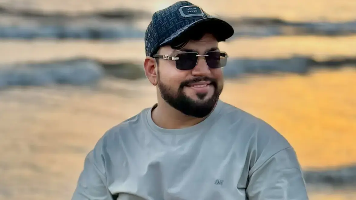 Meet rapper Santy Sharma, whose recent comment on Cockroach Janta Party went viral