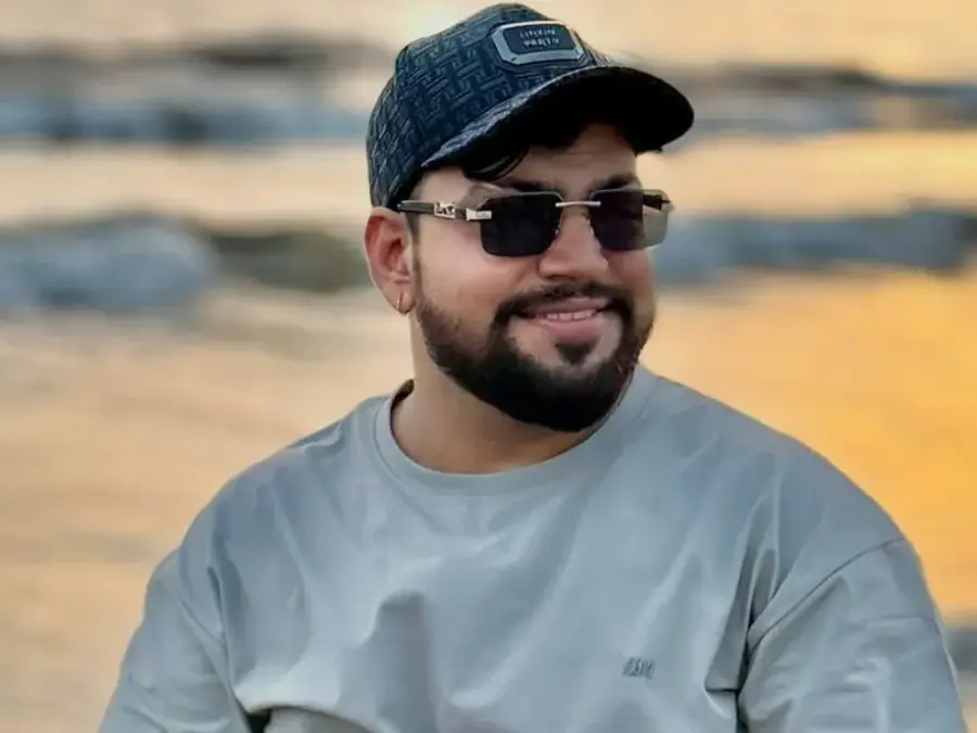 Meet rapper Santy Sharma, whose recent comment on Cockroach Janta Party went viral
