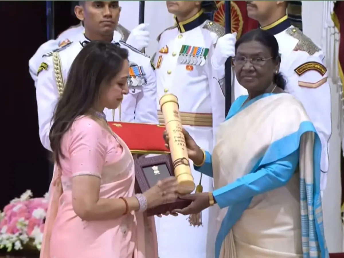 Padma Awards 2026: Hema Malini receives Dharmendra’s posthumous Padma Vibhushan; daughter Ahana gets emotional Padma Awards 2026: Hema Malini receives Dharmendra’s posthumous Padma Vibhushan; daughter Ahana gets emotional