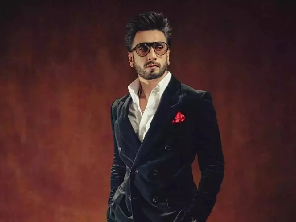 Ranveer Singh responds to FWICE ban: 'Professional discussions best handled with dignity' Ranveer Singh responds to FWICE ban: 'Professional discussions best handled with dignity'