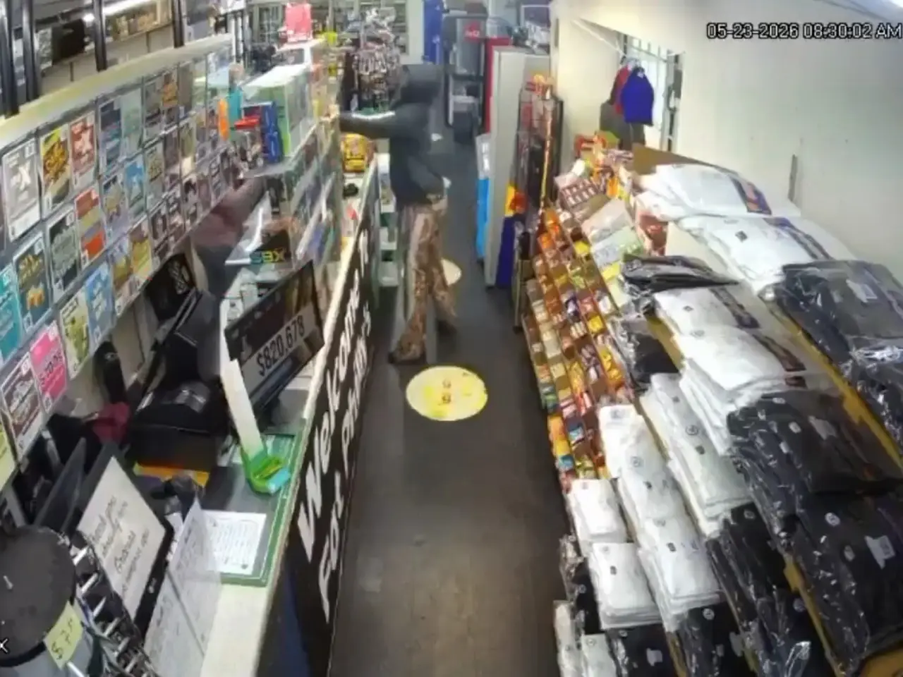 Indian-origin woman shot dead by masked man at US supermarket; CCTV captures attack Indian-origin woman shot dead by masked man at US supermarket; CCTV captures attack