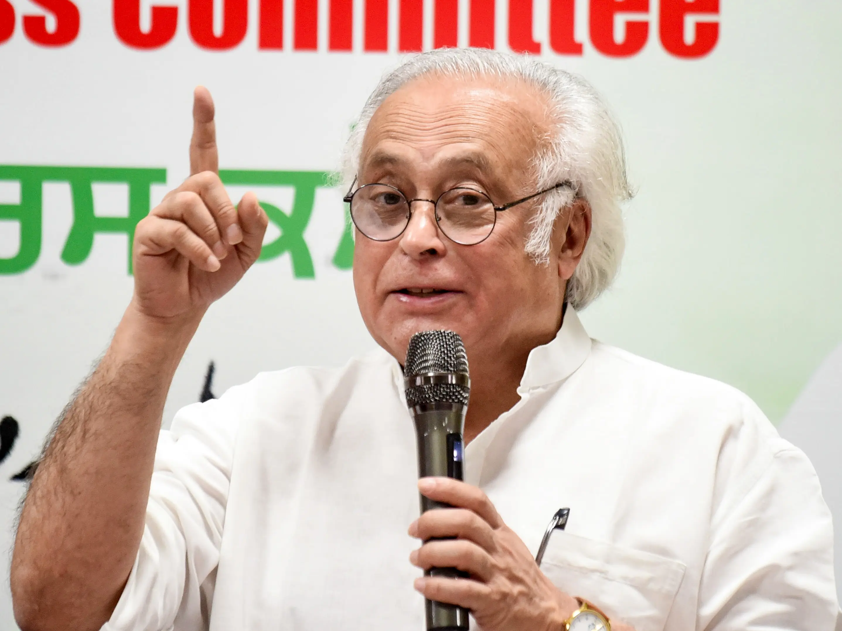 ‘She forgets most important fourth F, falling private investment’: Congress says Govt’s finances are ‘not as rosy’ ‘She forgets most important fourth F, falling private investment’: Congress says Govt’s finances are ‘not as rosy’