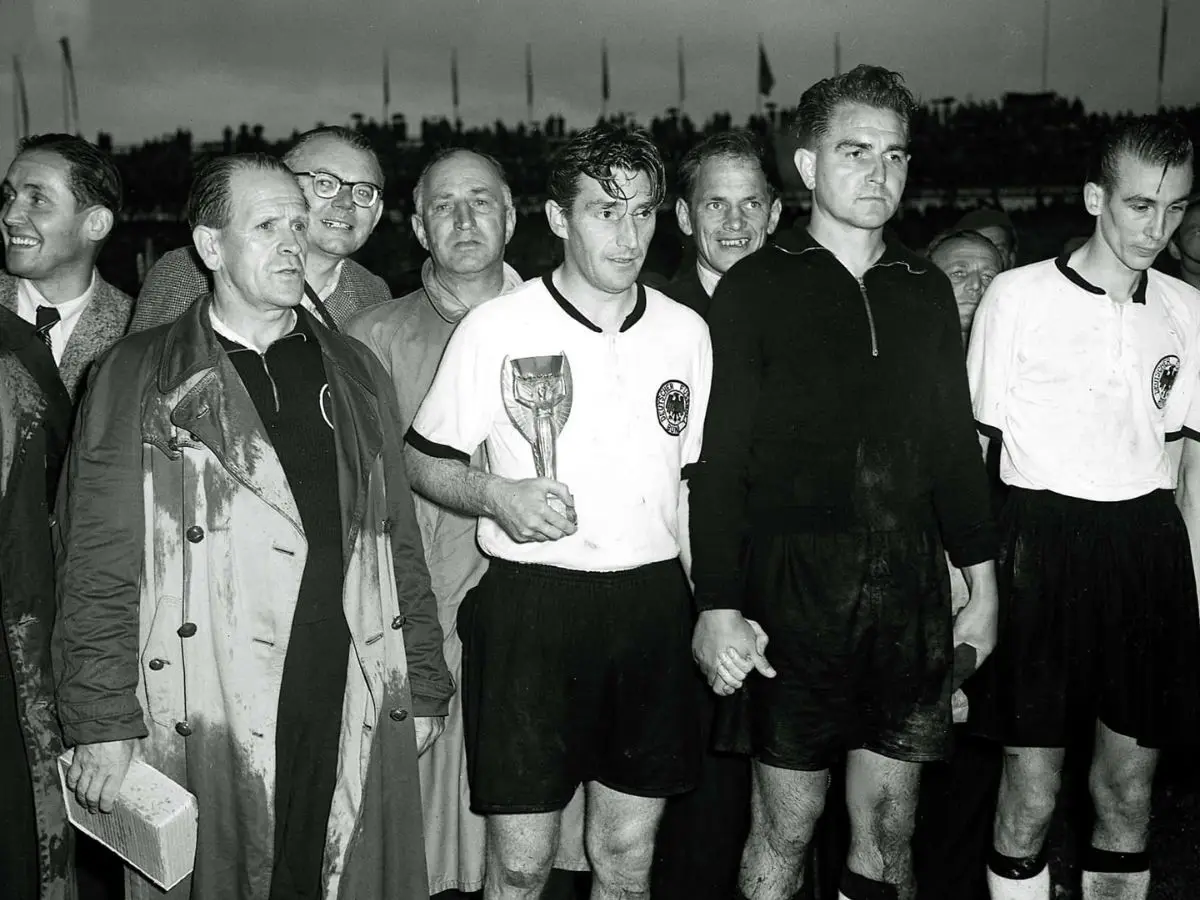 Sandor Kocsis (Hungary) – 11 goals in 1954