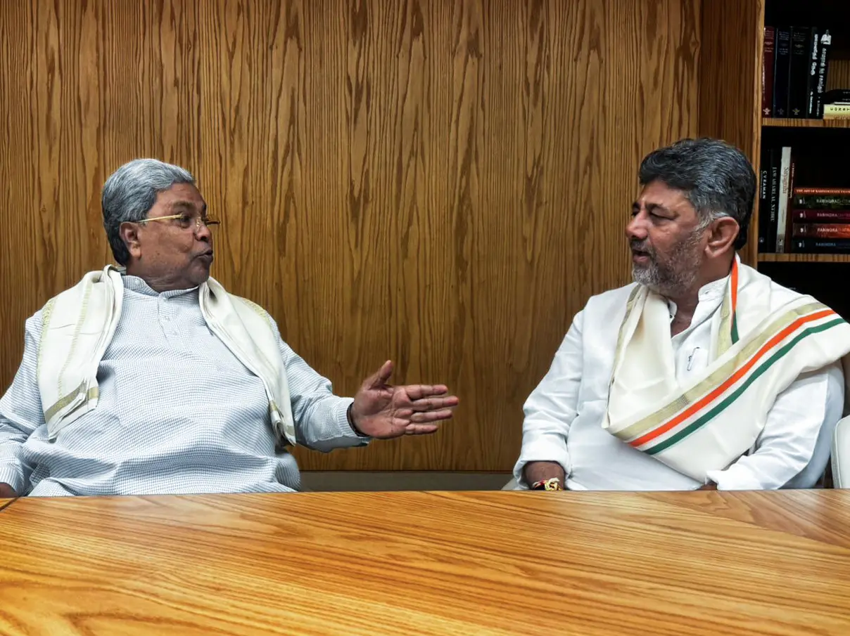 Siddaramaiah to step down as Karnataka CM, offered Rajya Sabha berth: Report Siddaramaiah to step down as Karnataka CM, offered Rajya Sabha berth: Report