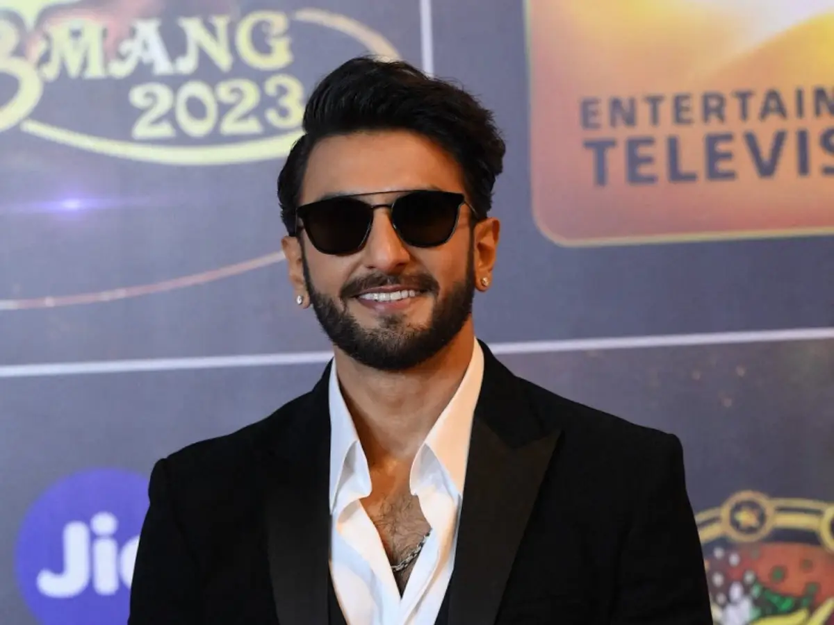 Ranveer Singh sends legal notice to FWICE over its non-cooperative directive Ranveer Singh sends legal notice to FWICE over its non-cooperative directive