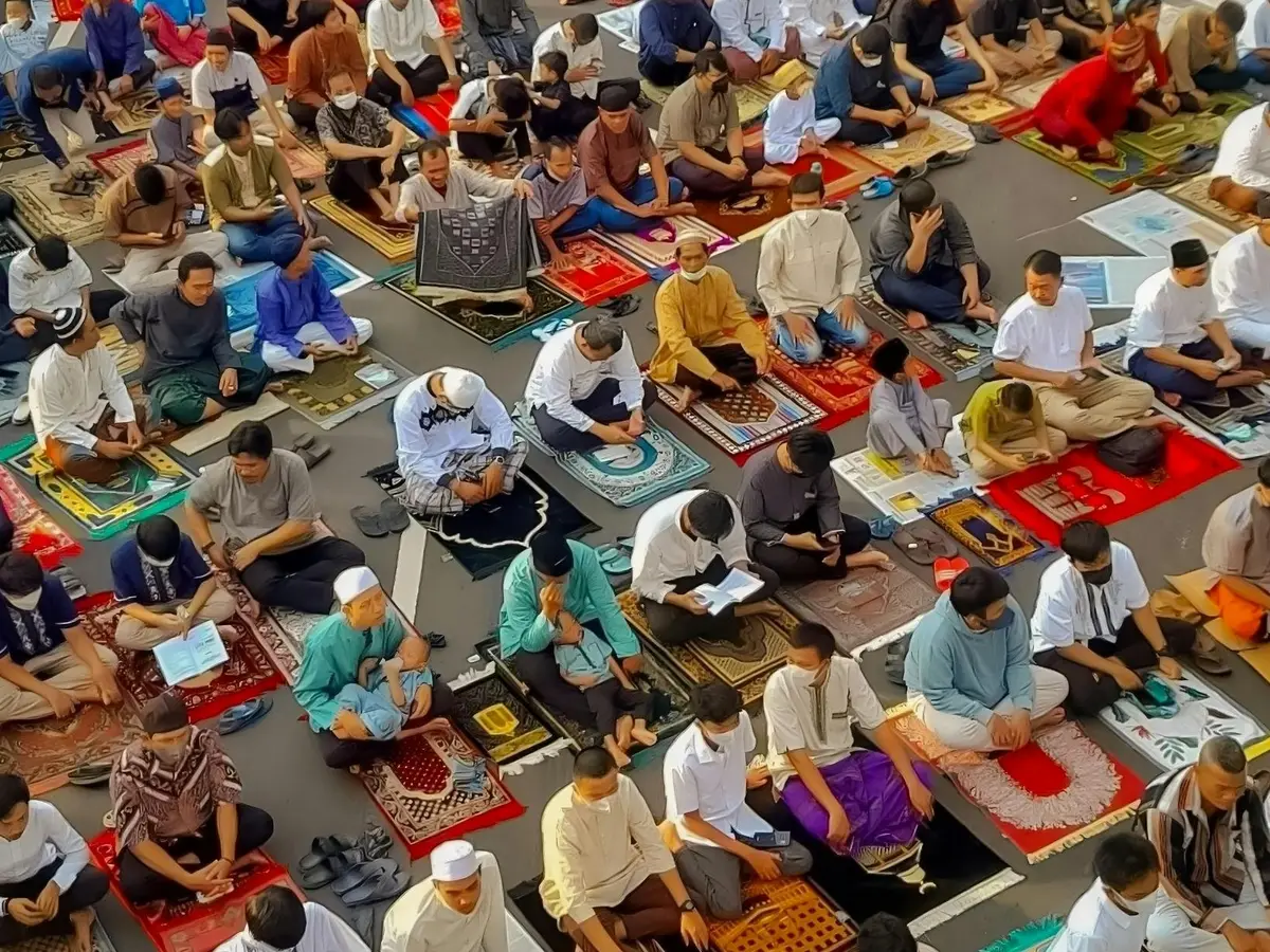 Eid Explained Eid al-Adha vs Eid al-Fitr: Key differences, meaning and traditions ...