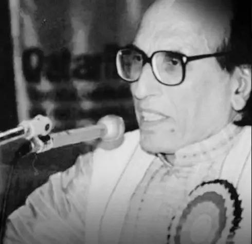 Legendary Urdu poet Bashir Badr passes away at 91 at Bhopal residence