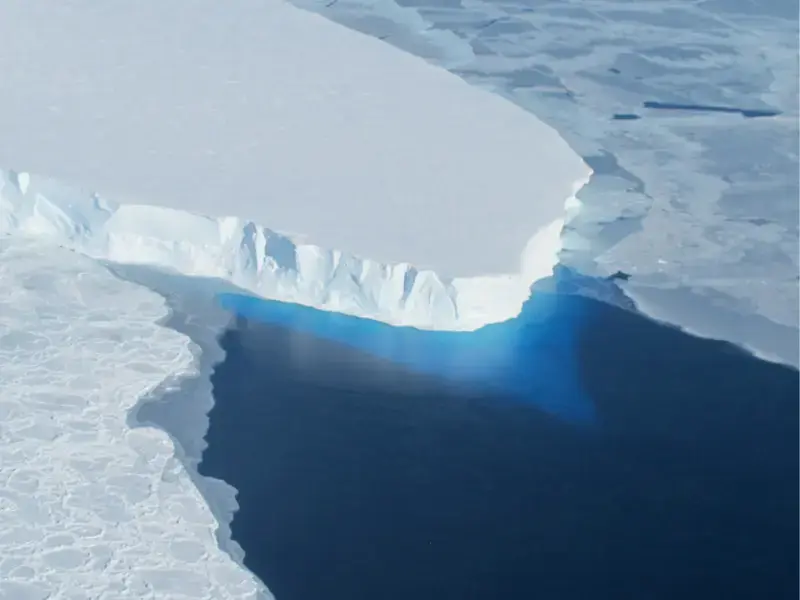 Ice shelf the size of Indian capital city Delhi will detach from 'Doomsday Glacier' in 2026 Ice shelf the size of Indian capital city Delhi will detach from 'Doomsday Glacier' in 2026